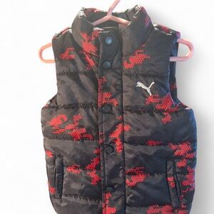 Puma Kids' Black and Red Patterned Vest